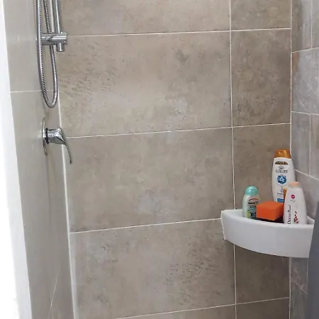 Il Castello Di Patty דירה קטאניה