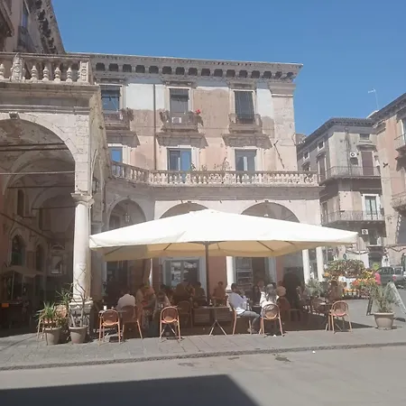 Il Castello Di Patty * קטאניה